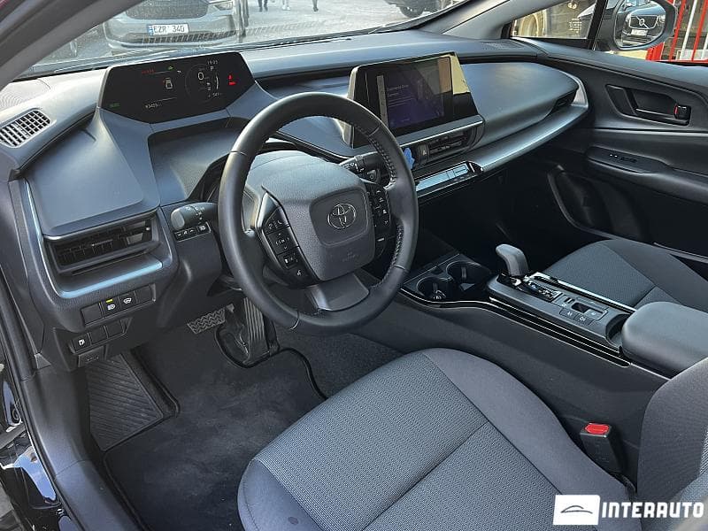 Toyota Prius 2023 — Миниатюра 5
