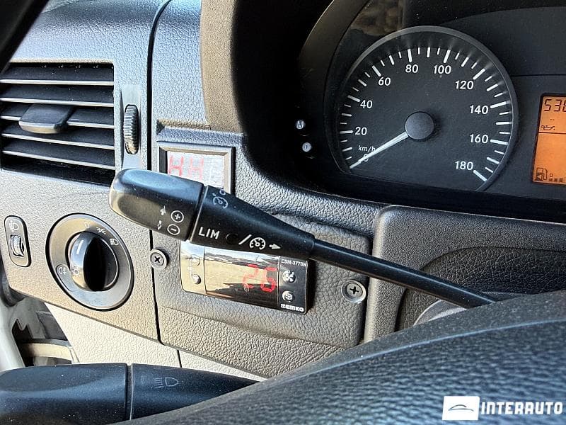Mercedes Sprinter 2011 — Миниатюра 10