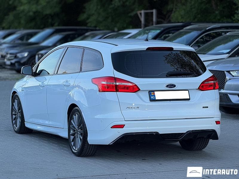 2017 Ford Focus — Miniatură 4