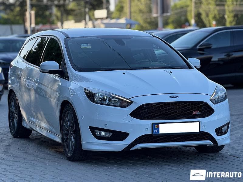 2017 Ford Focus — Miniatură 3
