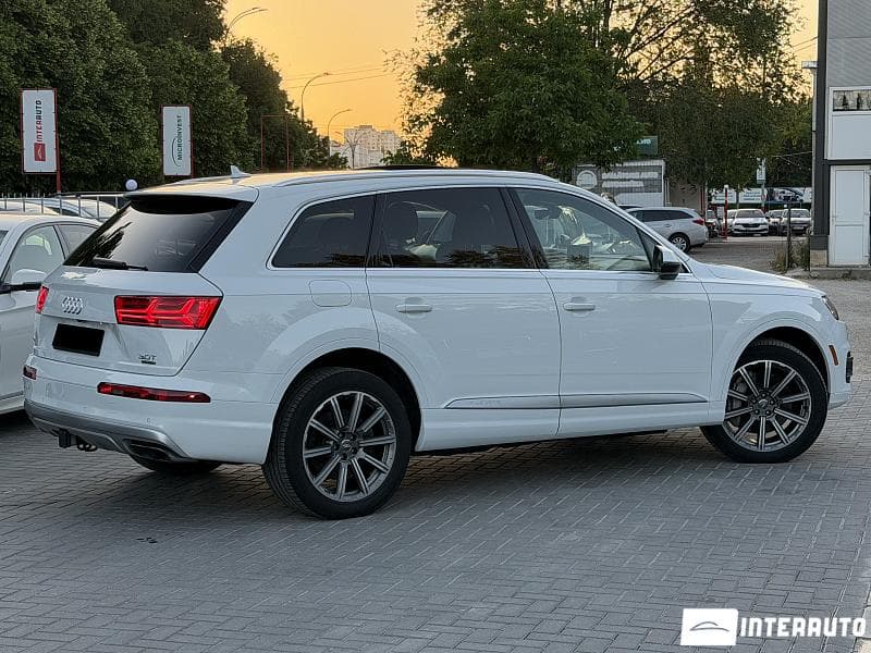Audi Q7 2018 — Миниатюра 3
