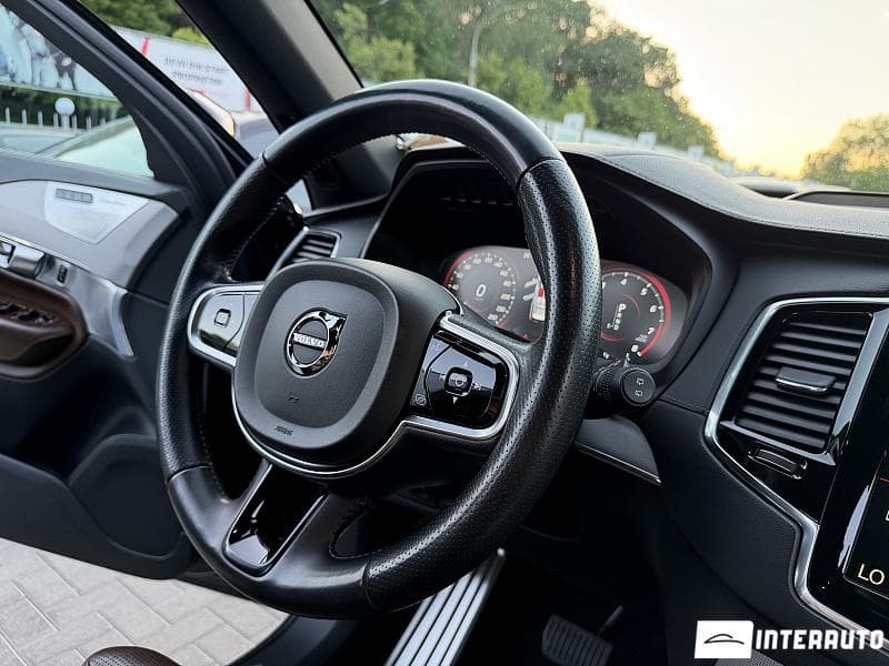 Volvo XC 90 2017 — Миниатюра 9