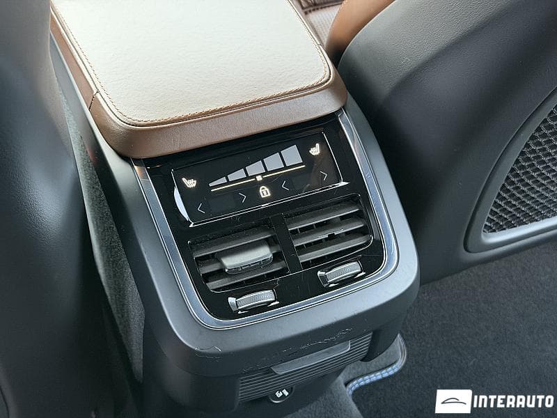 Volvo XC 90 2017 — Миниатюра 24