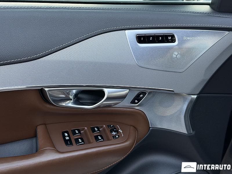 Volvo XC 90 2017 — Миниатюра 18