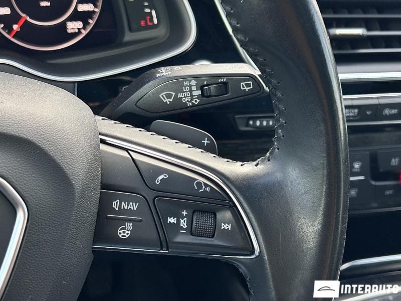 Audi Q7 2017 — Миниатюра 11