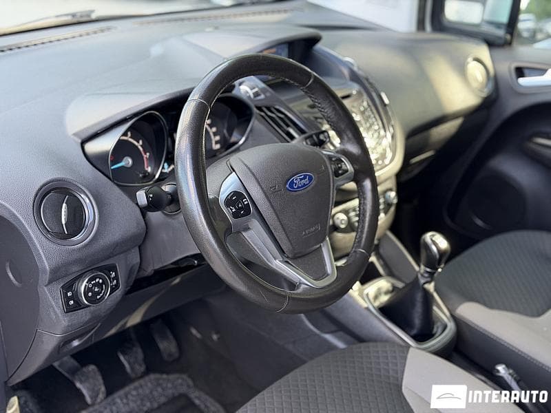 Ford Tourneo Courier 2016 — Миниатюра 8