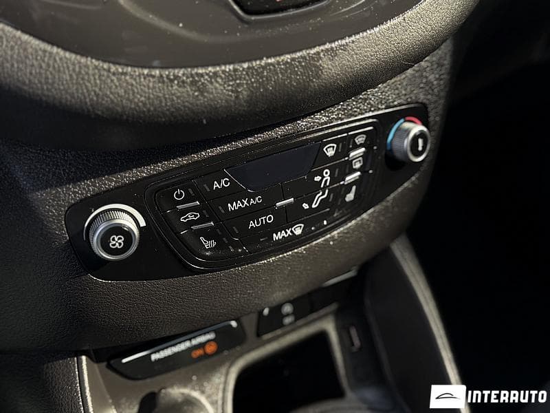 Ford Tourneo Courier 2016 — Миниатюра 14
