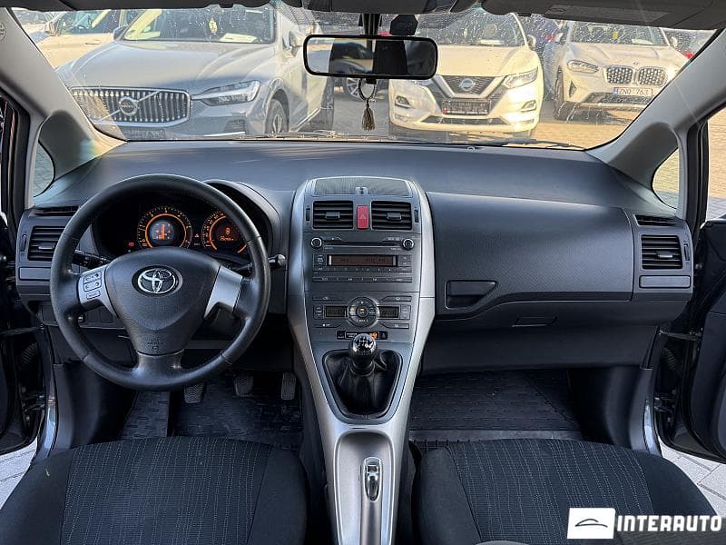 Toyota Auris 2008 — Миниатюра 6