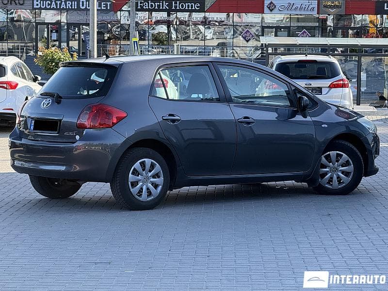 Toyota Auris 2008 — Миниатюра 3