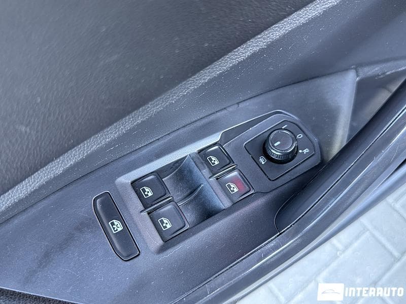 Volkswagen Jetta 2018 — Миниатюра 21