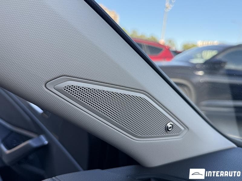 Volkswagen Jetta 2018 — Миниатюра 24