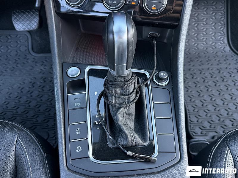 Volkswagen Jetta 2018 — Миниатюра 13