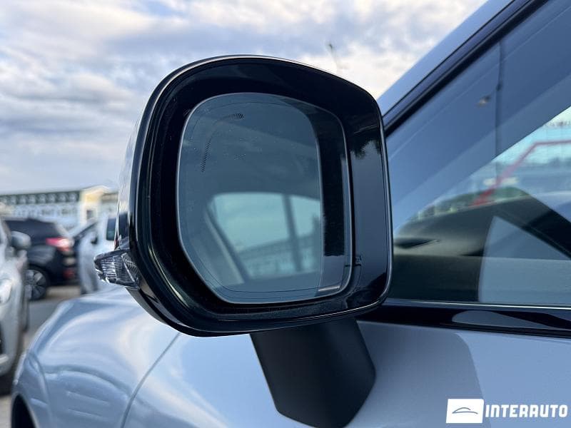 Volvo XC 60 2025 — Миниатюра 19