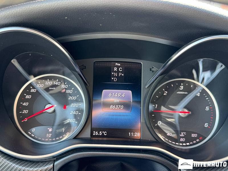 2023 Mercedes V 250 — Miniatură 8