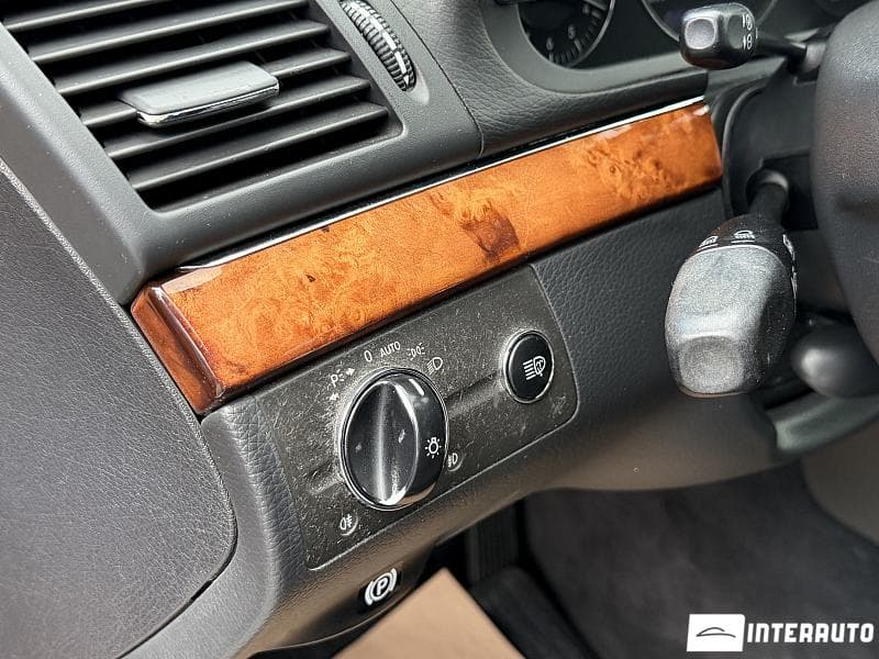 2003 Mercedes E 200 — Miniatură 16