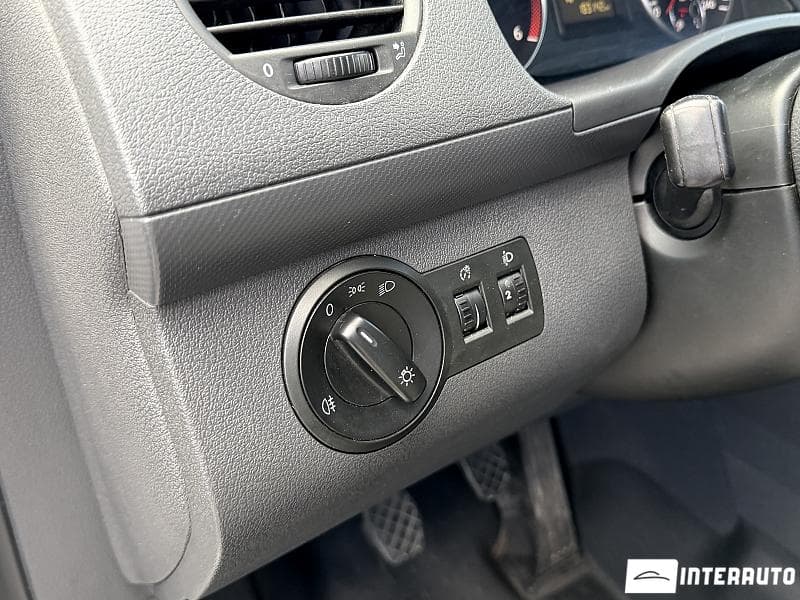 2013 Volkswagen Caddy Maxi — Miniatură 9