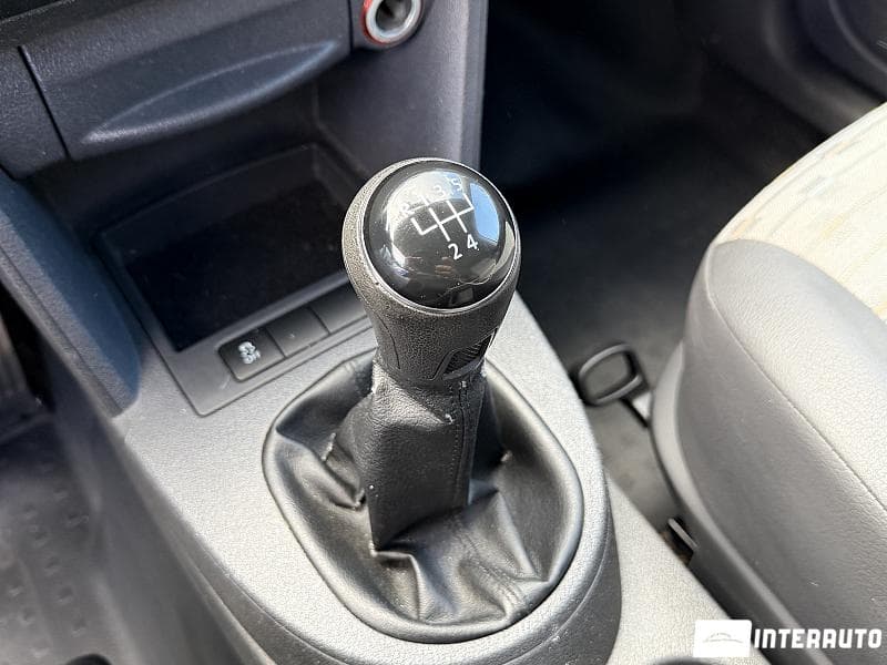2013 Volkswagen Caddy Maxi — Miniatură 8