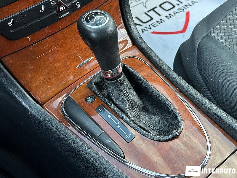 Mercedes E 200 2007 — Миниатюра 11