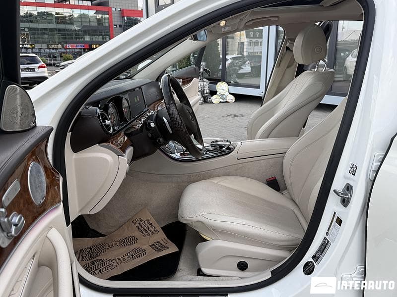 Mercedes E 300 2018 — Миниатюра 5