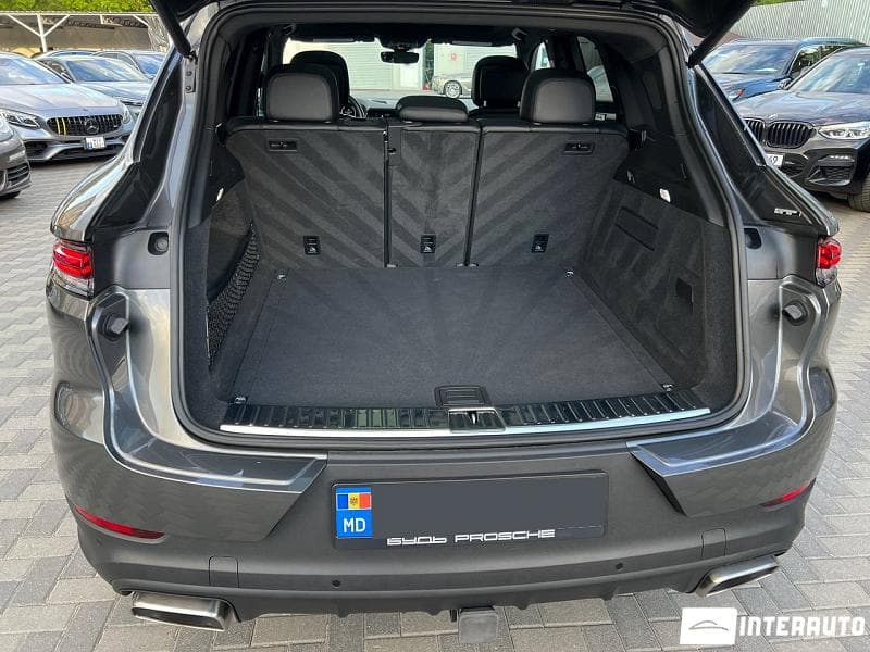 Porsche Cayenne 2023 — Миниатюра 24