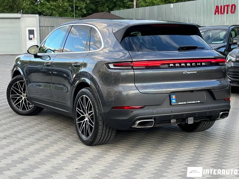 Porsche Cayenne 2023 — Миниатюра 4