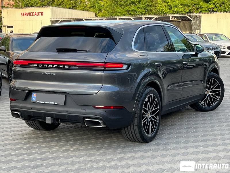 Porsche Cayenne 2023 — Миниатюра 2