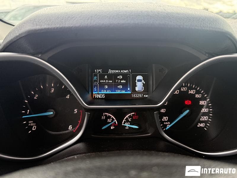 Ford Tourneo Connect 2017 — Миниатюра 8