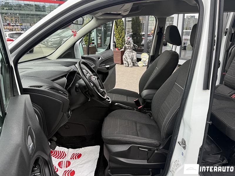 Ford Tourneo Connect 2017 — Миниатюра 5