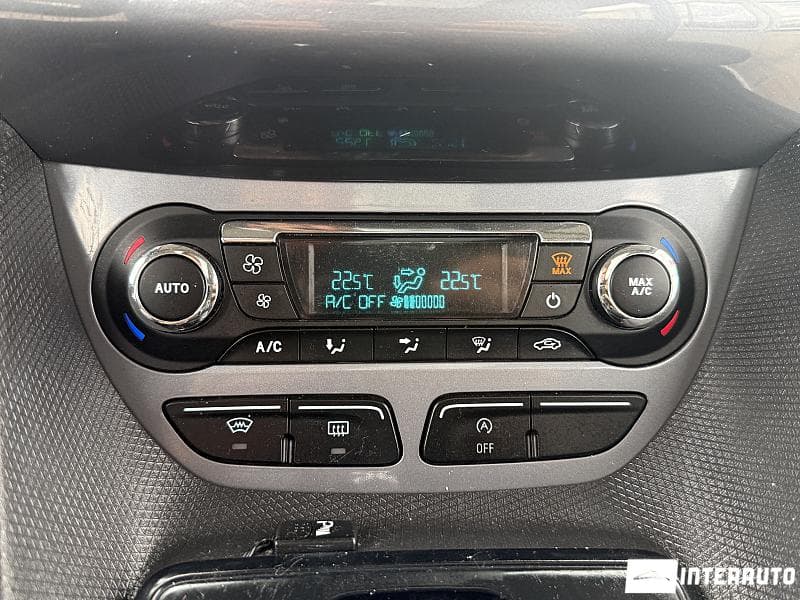 Ford Tourneo Connect 2017 — Миниатюра 11