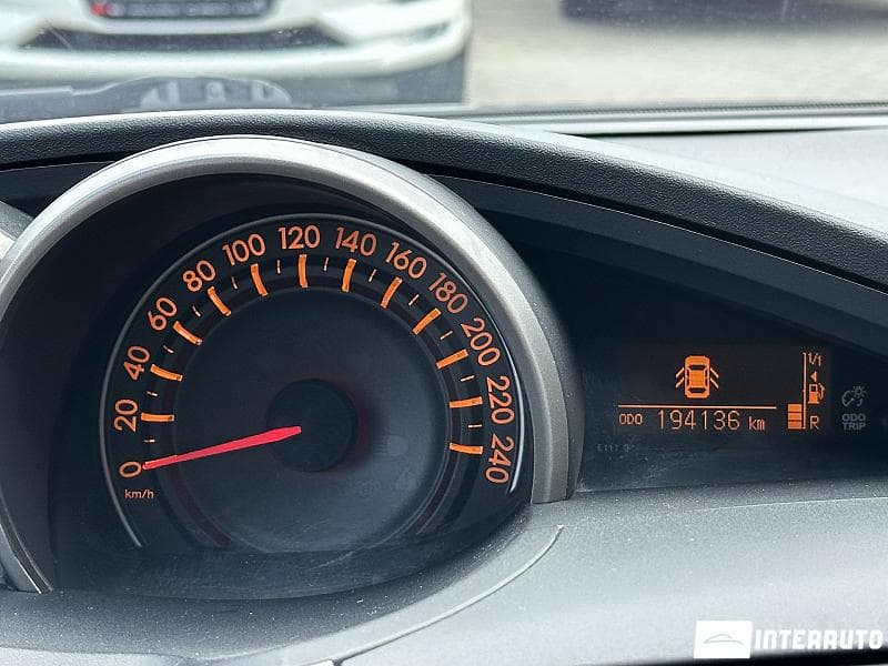 Toyota Verso 2010 — Миниатюра 8