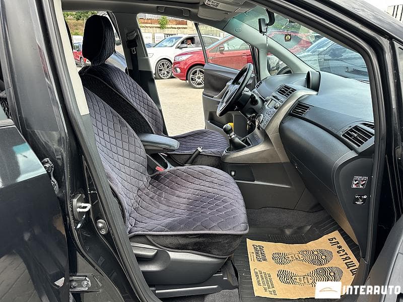 Toyota Verso 2010 — Миниатюра 14