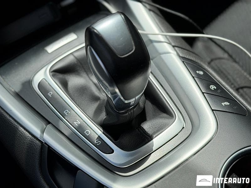 Ford Mondeo 2017 — Миниатюра 12