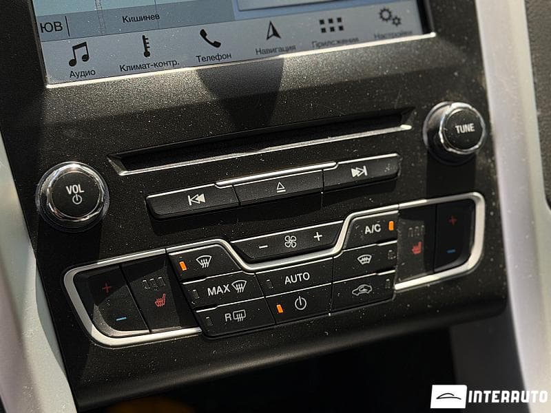 Ford Mondeo 2017 — Миниатюра 11