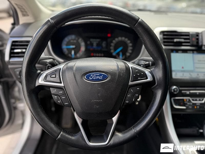 Ford Mondeo 2017 — Миниатюра 8
