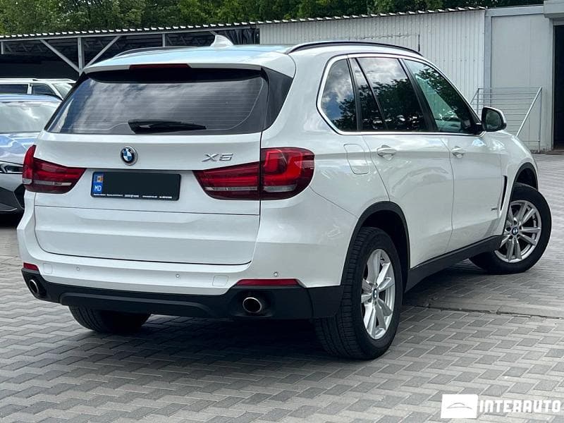 2017 BMW X5 2.5D — Miniatură 4