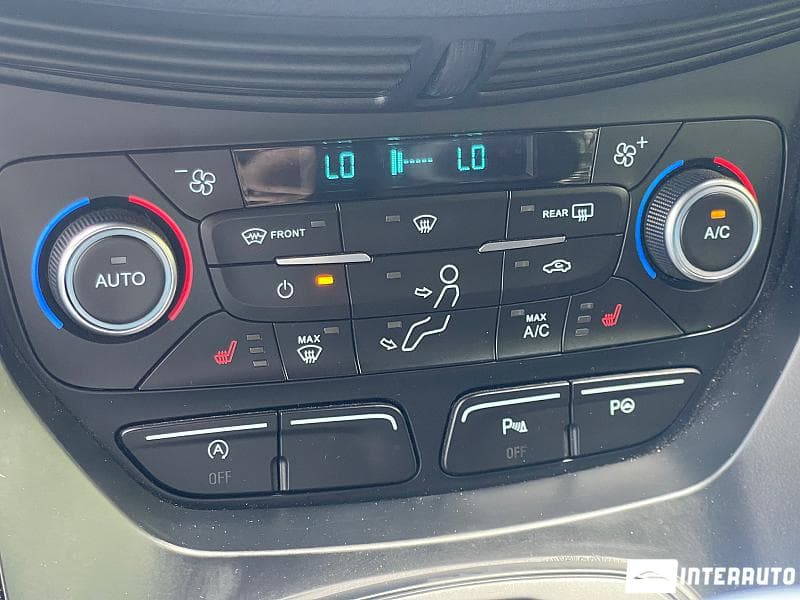 2017 Ford Kuga — Miniatură 13
