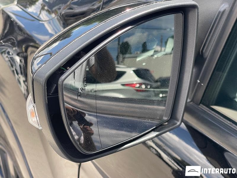 2017 Ford Kuga — Miniatură 5