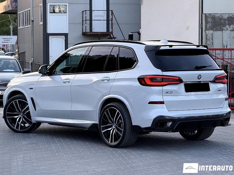 2021 BMW X5 4.5e — Miniatură 2