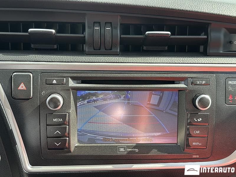 Toyota Auris 2013 — Миниатюра 9