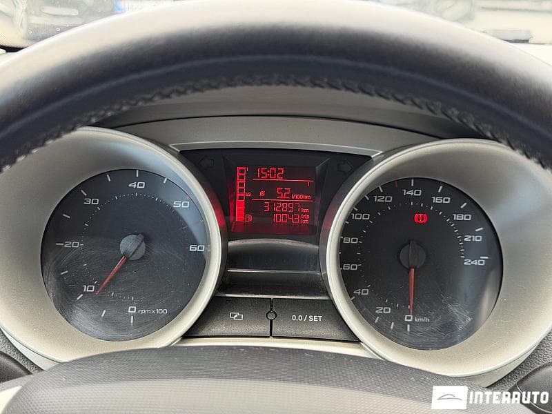 Seat Ibiza 2011 — Миниатюра 9