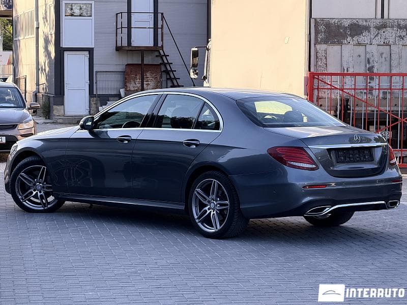 Mercedes E 220 2016 — Миниатюра 2