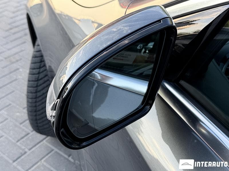 Mercedes E 220 2016 — Миниатюра 18