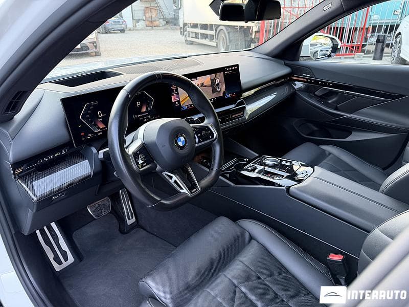 BMW 520 2023 — Миниатюра 8