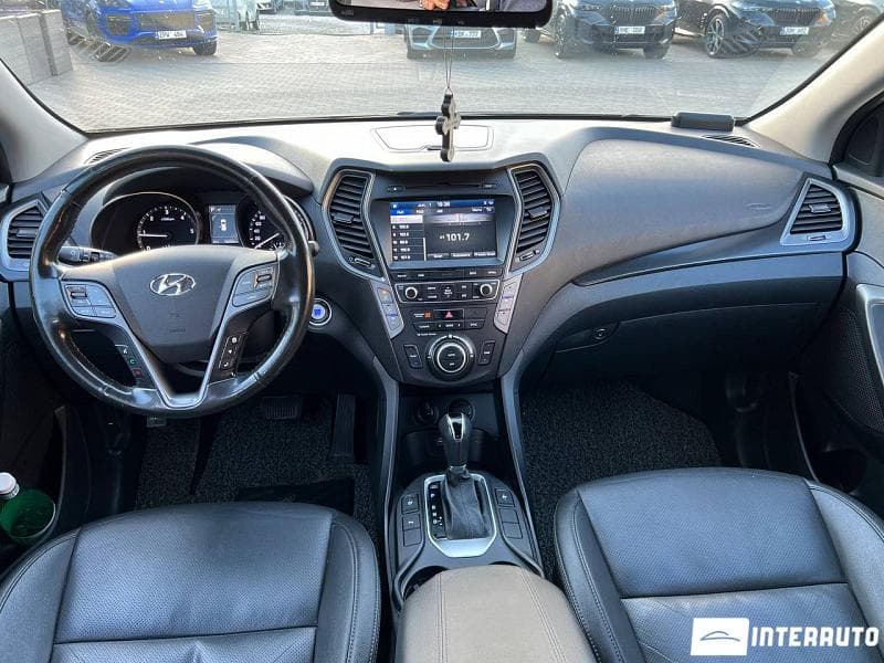 Hyundai Santa Fe 2017 — Миниатюра 8
