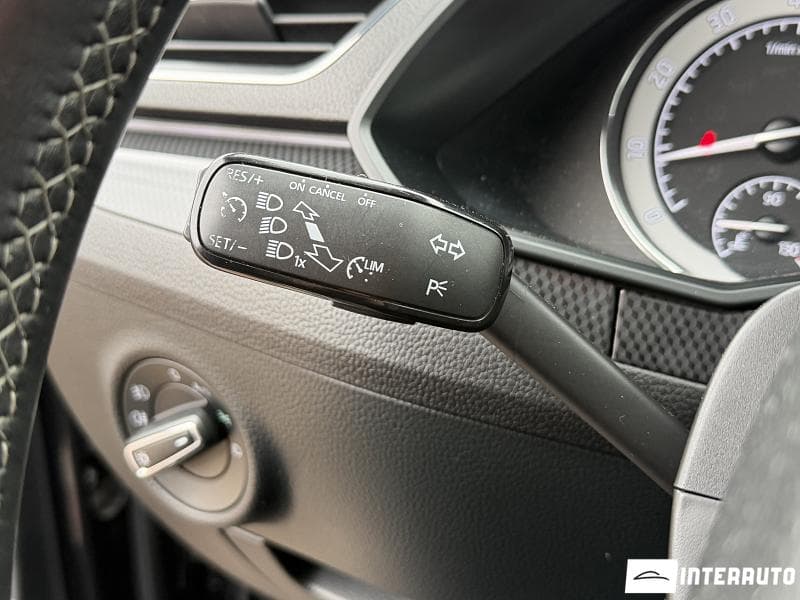 2017 Skoda Superb — Miniatură 11