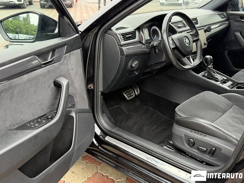 2017 Skoda Superb — Miniatură 6