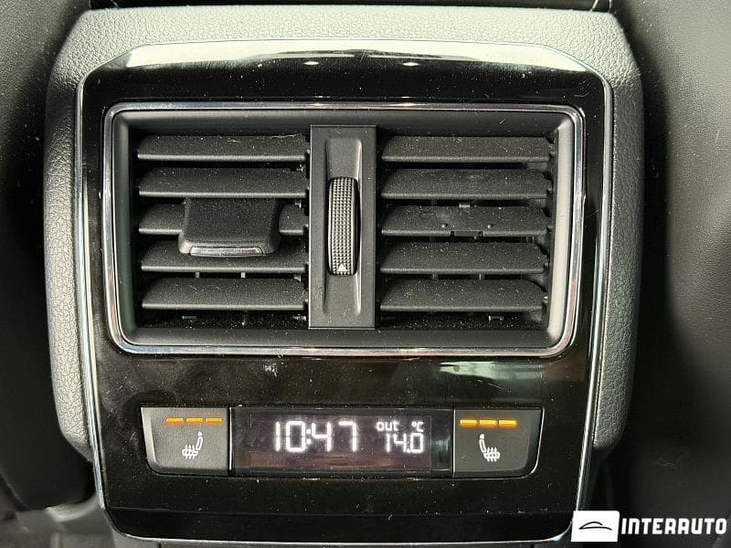 2017 Skoda Superb — Miniatură 20