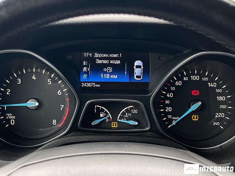 2017 Ford Focus — Miniatură 9