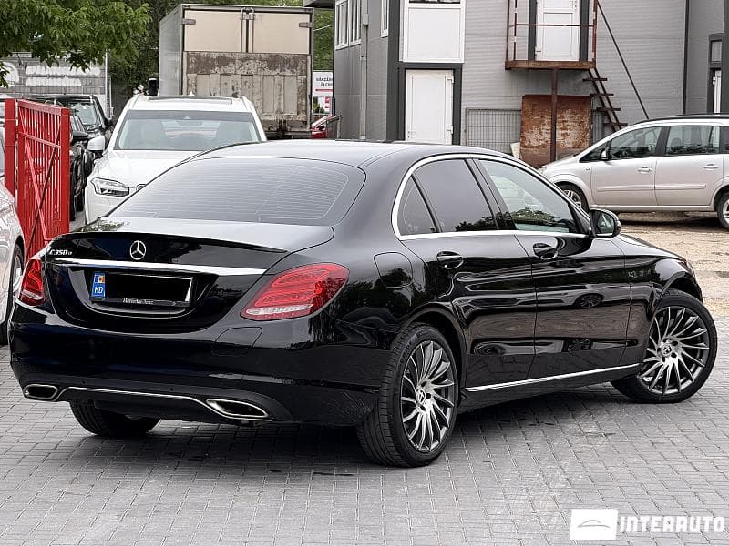 2015 Mercedes C 350e — Miniatură 2