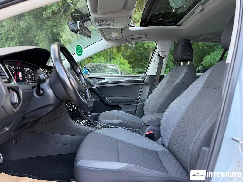 2018 Volkswagen Golf — Miniatură 10